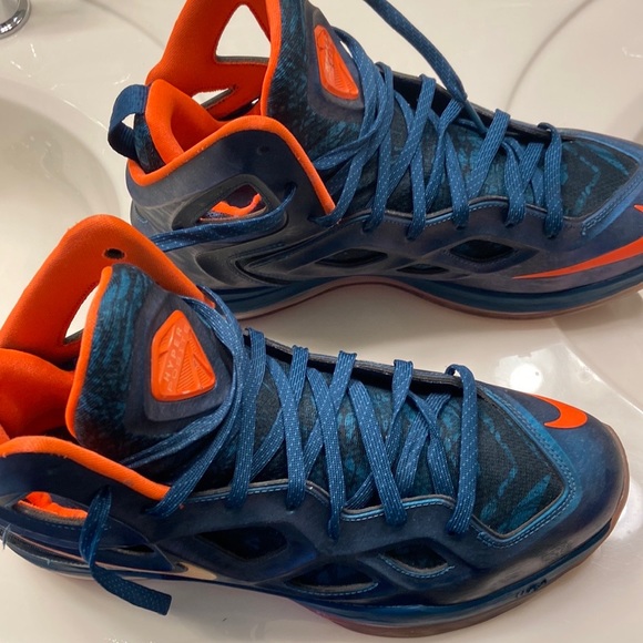 Nike Air Zoom Hyperposite 2 - size 11.5 - Picture 6 of 9